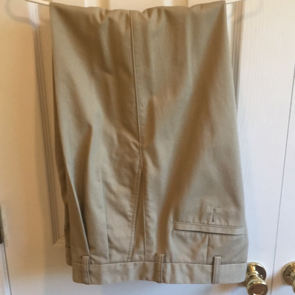 Men’s Khaki Slacks